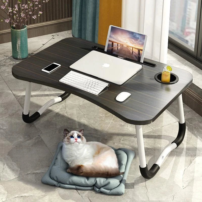 Mesa dobrável portátil para sofá-cama para notebook e home office com porta-copos
