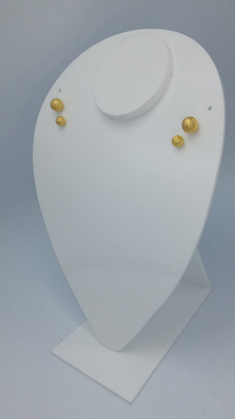 Kit par de brincos bolinha texturizada banhado a ouro 18k - Hipoalergênico (antialérgico sem níquel) + caixa de presente